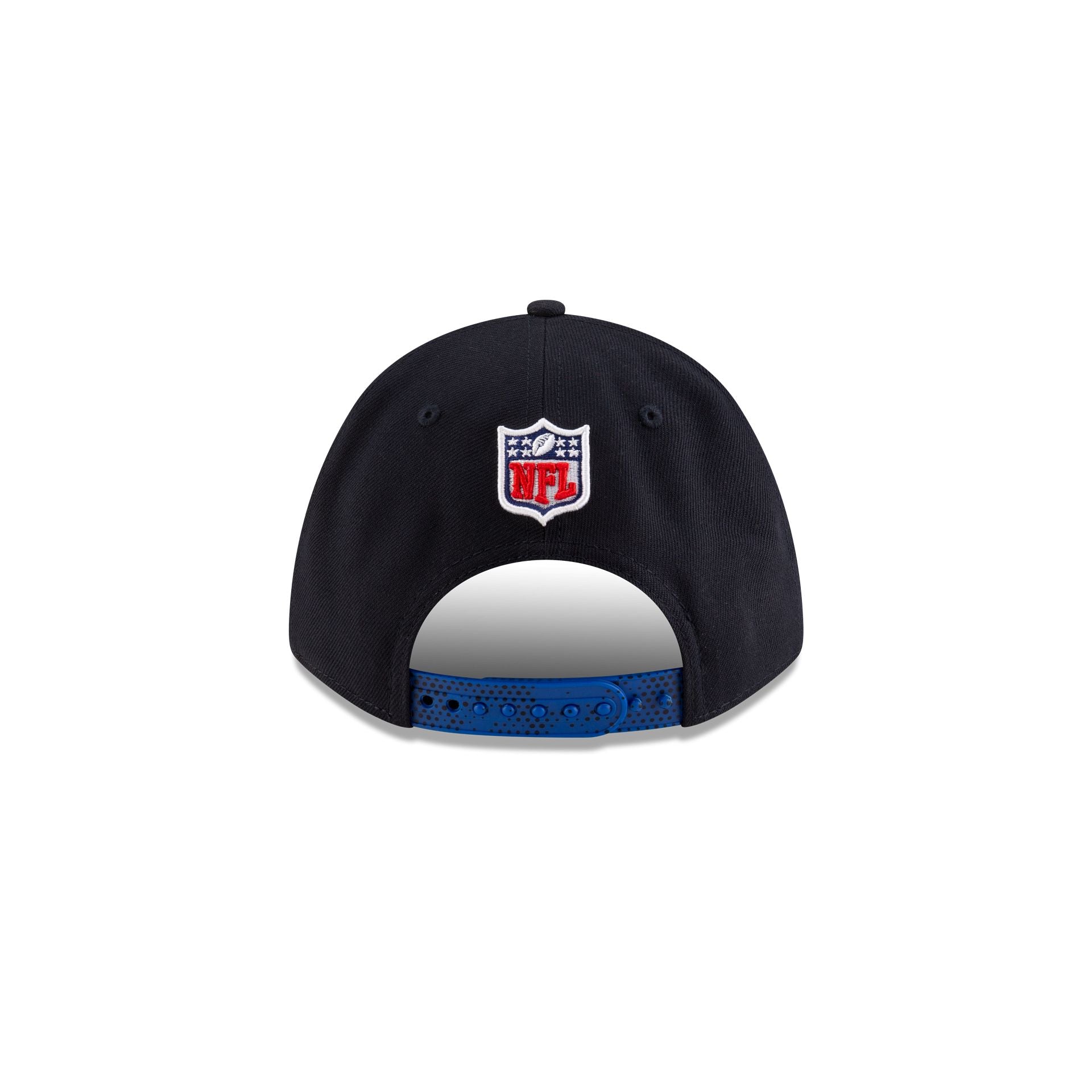 60760587_9FORTY_NFL25RIVALS_LOSRAMRIV25_C2_A0_OTC_R-1.jpg