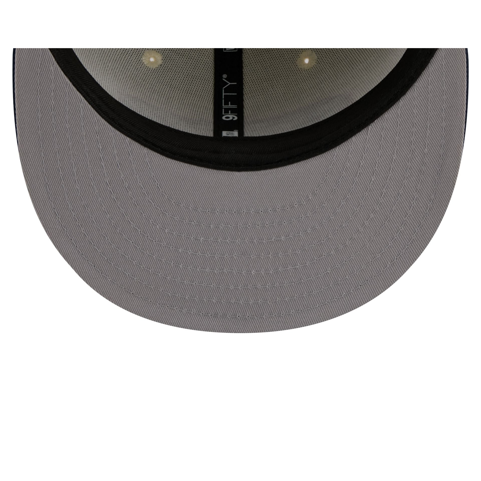 60761398_9FIFTY_NBA25CE950CUS_OKCTHU_OTC_UV-1.jpg