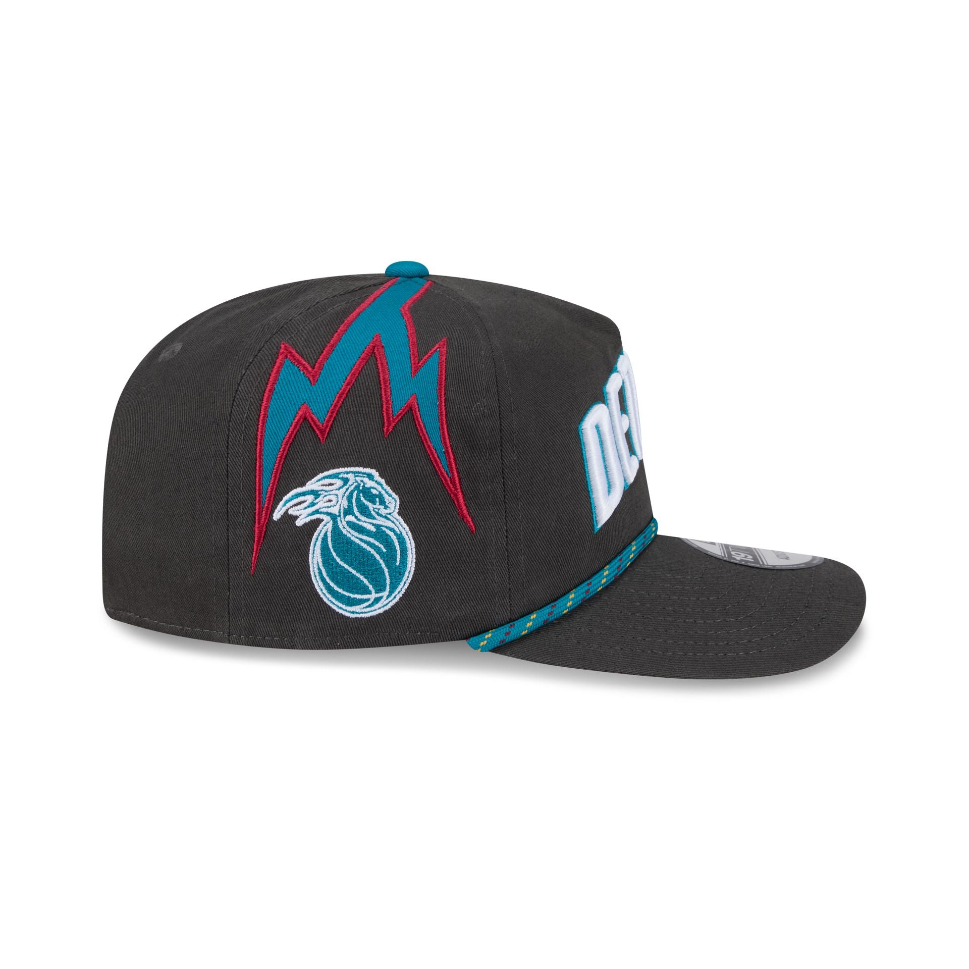 60761562_19TWENTY_NBA25CE19TWENTY_DETPIS_OTC_RSIDE-1.jpg