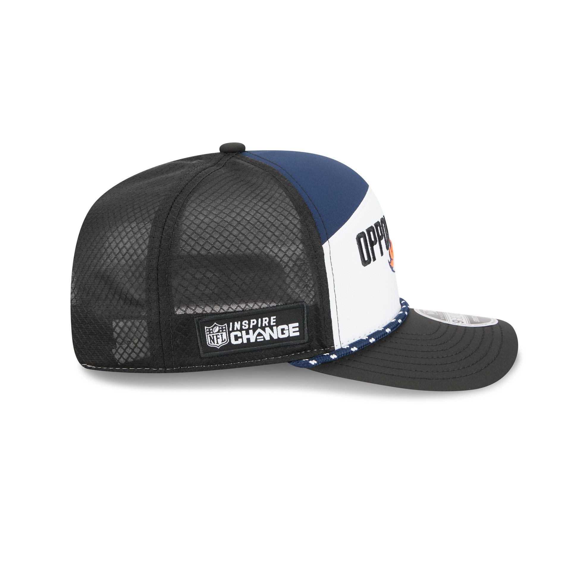 60764549_9SEVENTYSPLITPANEL_NFL25IC9SEVENTYSS_DENBRO_OTC_RSIDE-1.jpg