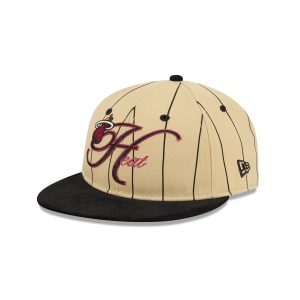 Pinstripe Script Retro Crown 9FIFTY Adjustable