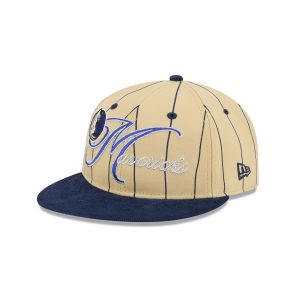 Pinstripe Script Retro Crown 9FIFTY Adjustable
