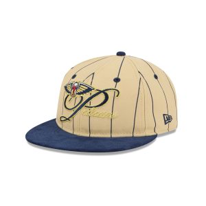 Pinstripe Script Retro Crown 9FIFTY Adjustable