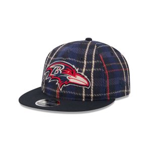 Grunge Plaid Retro Crown 9FIFTY Adjustable