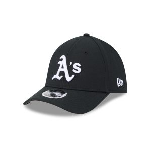 Black and White 39THIRTY M-Crown Stretch Fit