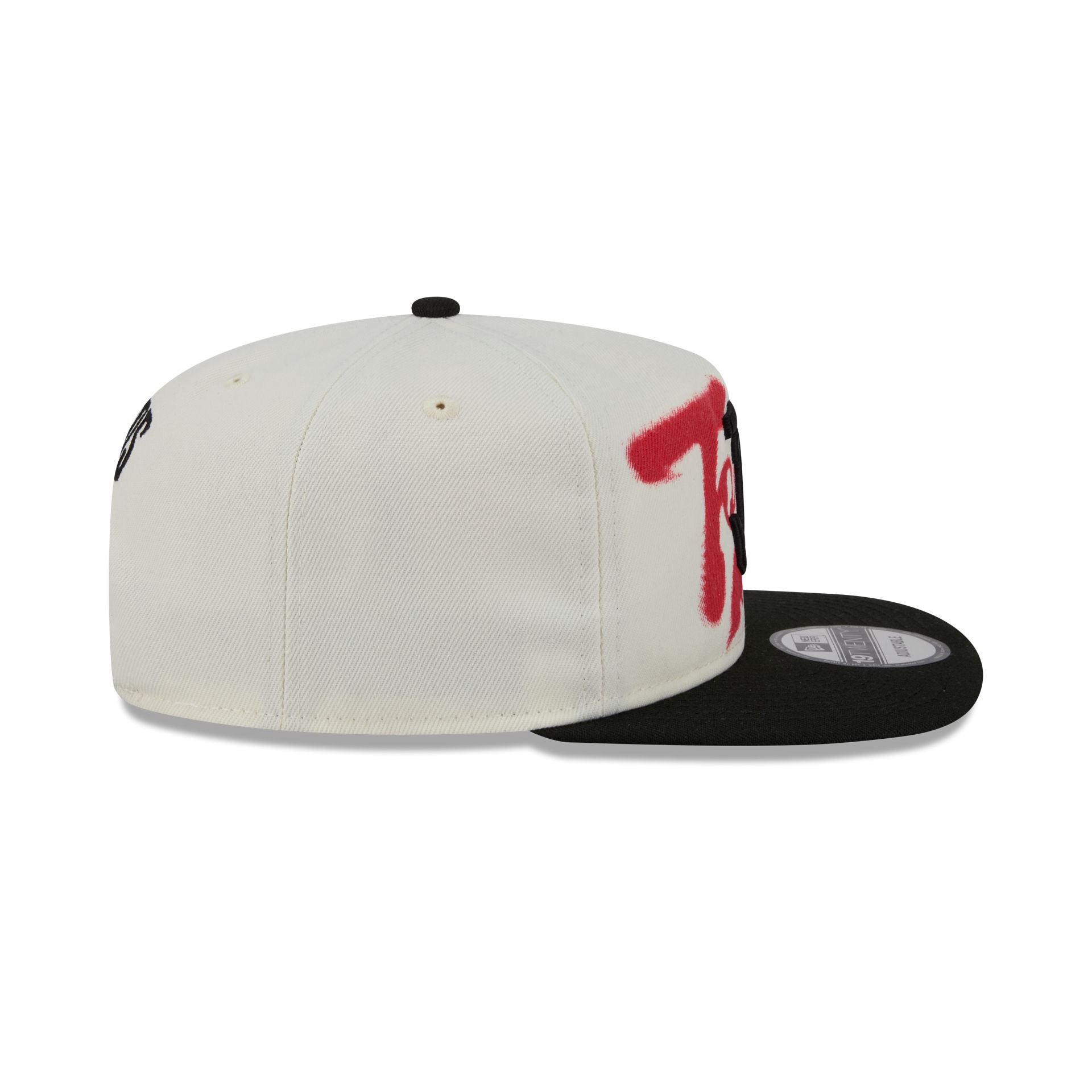 60793158_19TWENTY_MXSS26LMBFANGEAR_TIJTOR_RSIDE-1.jpg
