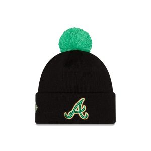 St. Patrick's Day 2026 Pom Knit
