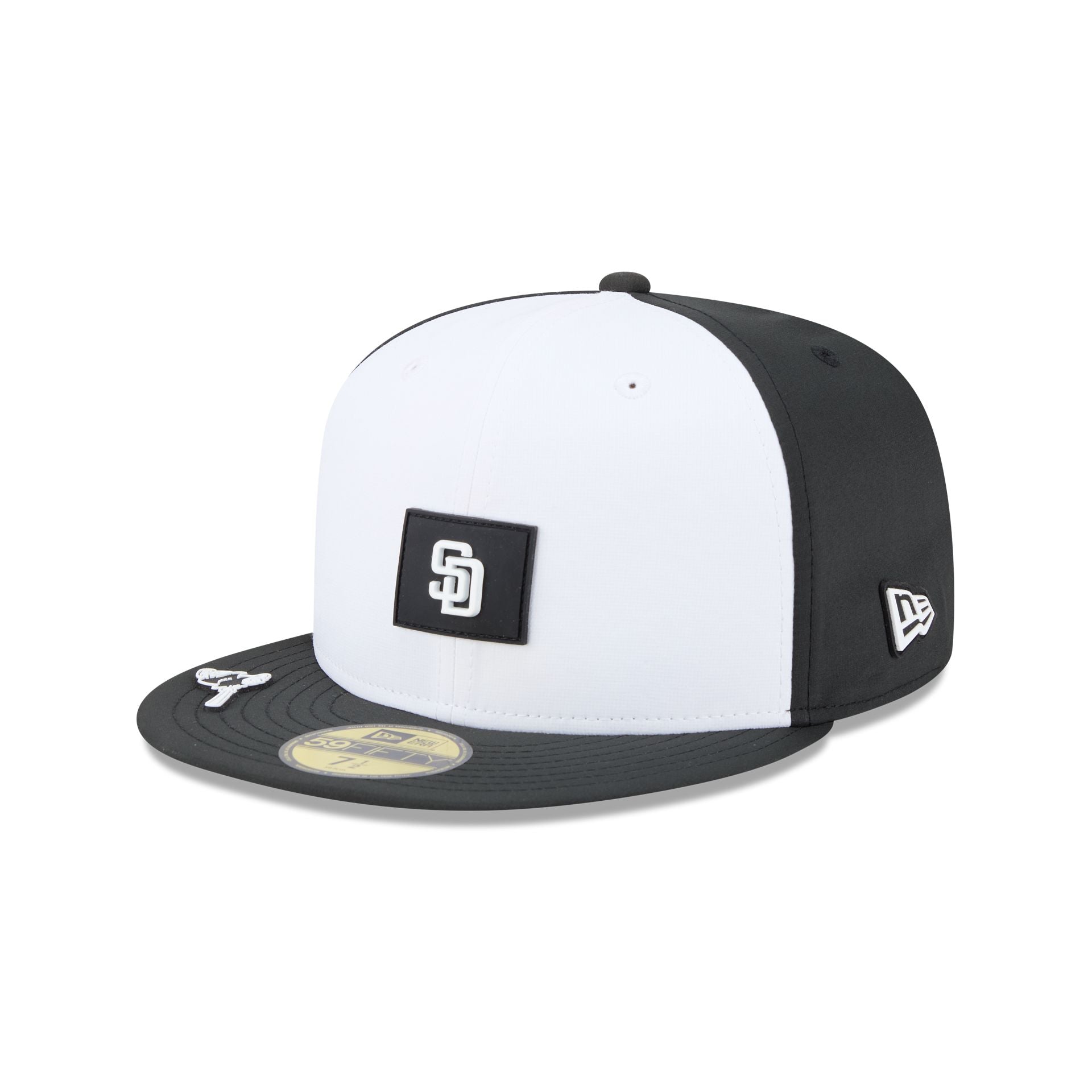 60798449_59FIFTY_MLB26CH59FIFTYECOMCUS_SADPAD_WHI__203QL-1.jpg