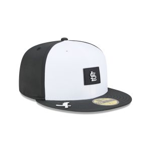 2026 Clubhouse Black & White 59FIFTY Fitted