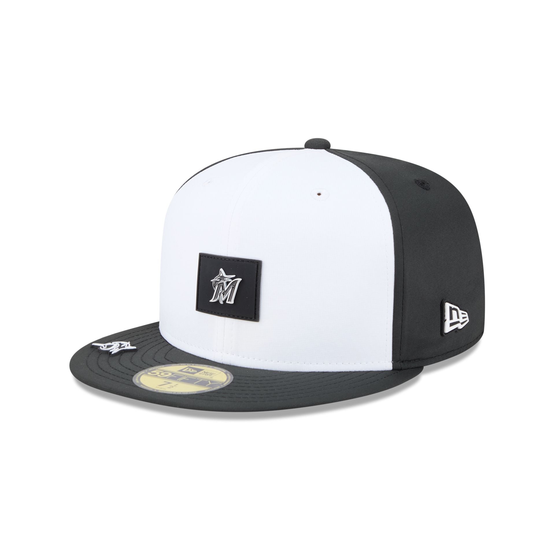 60798453_59FIFTY_MLB26CH59FIFTYECOMCUS_MIAMAR_WHI__203QL-1.jpg