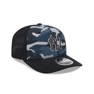 Black Camo Performance 9SEVENTY Stretch-Snap