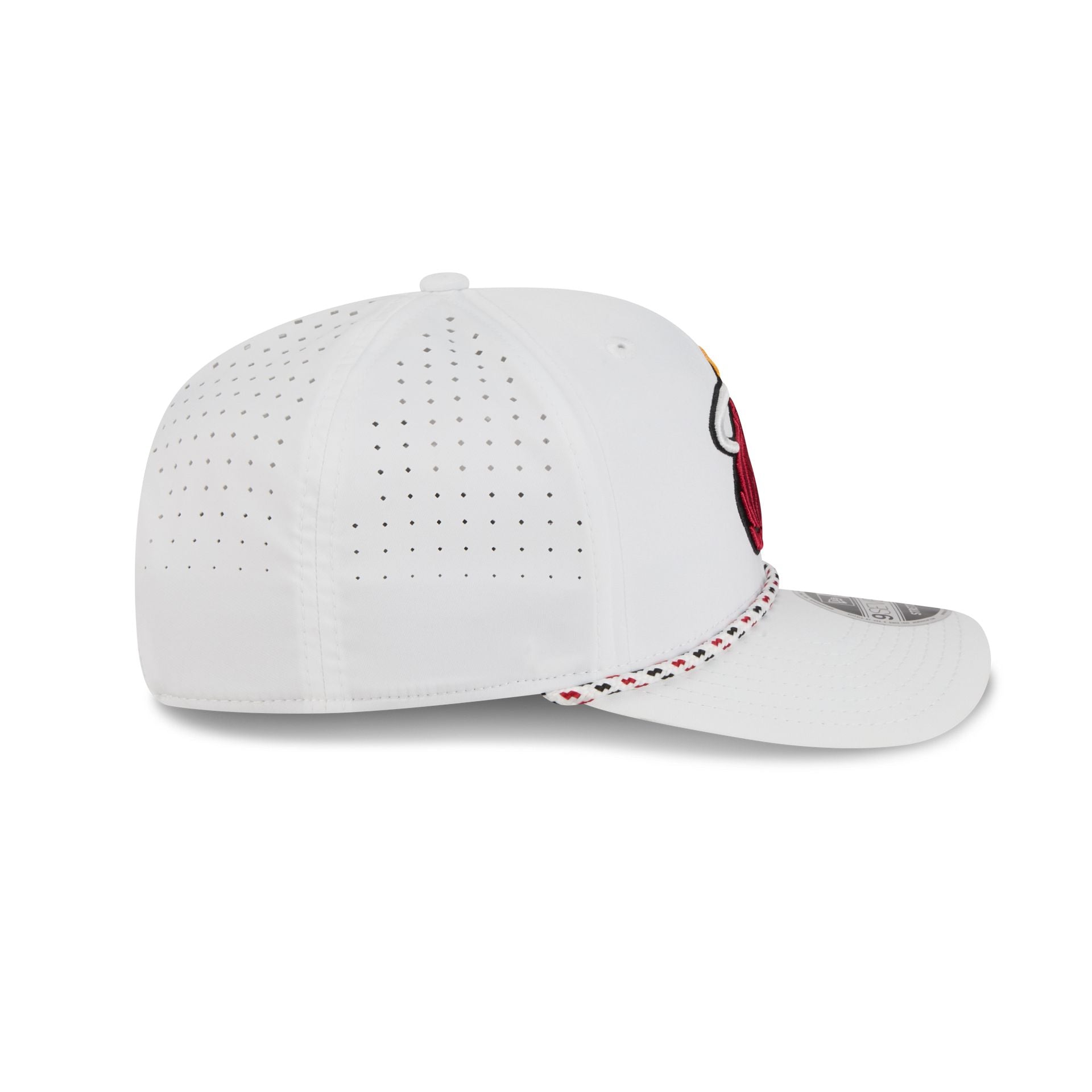 60810851_9SEVENTY_9SEVENTYSSSPORT28240_MIAHEA_RSIDE-1.jpg