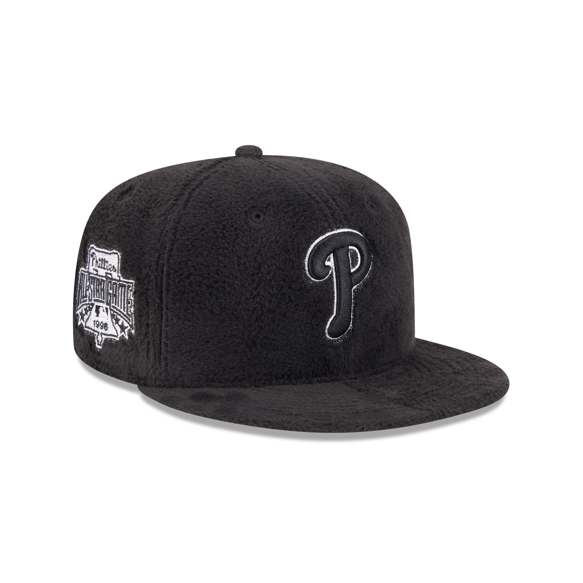 60832813_59FIFTY_LifestyleEnergy_PHIPHI_BLK_3QR.jpg