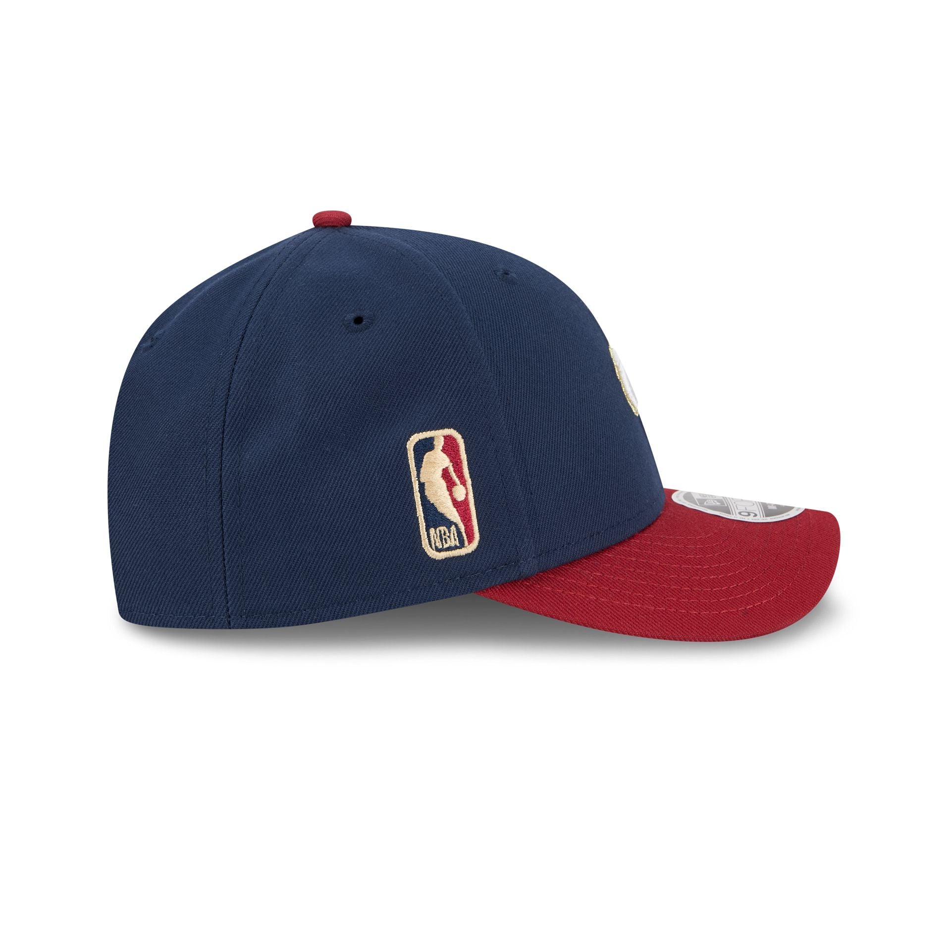 60841772_9FORTYMC_NBA25CLASSIC9FORTYMC_CLECAV_OTC_RSIDE-1.jpg