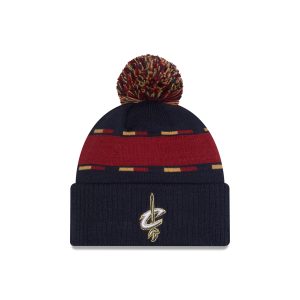2025 Classic Edition Pom Knit