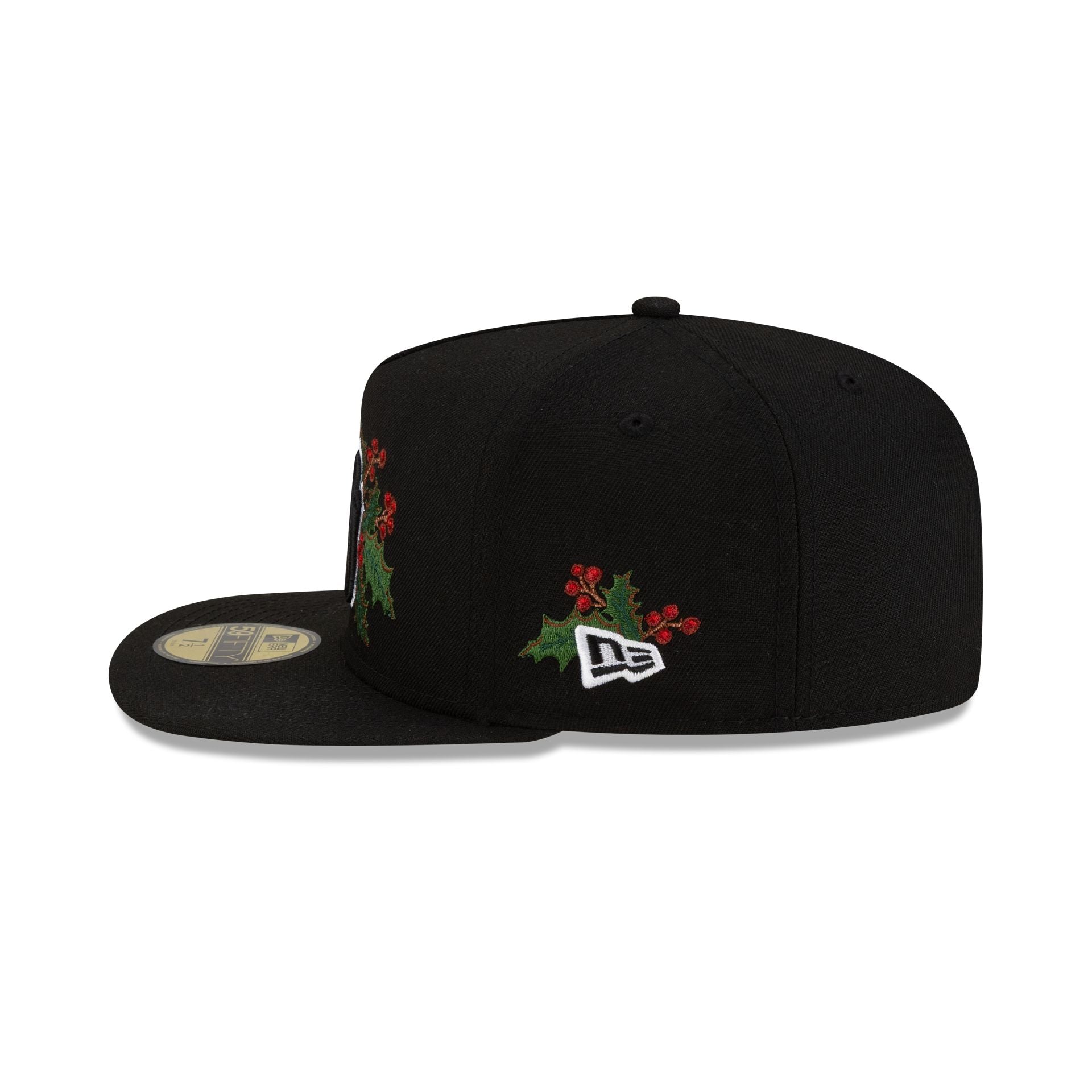 60841893_59FIFTY_20A-FRAME_HOLLY_30221_MIAHEA_BLK_LSIDE-1.jpg