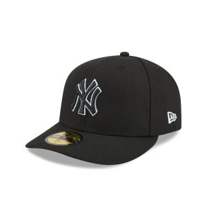 Black Pre-Curve 59FIFTY Fitted