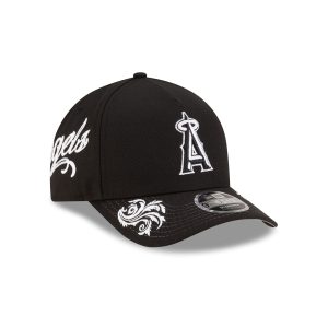 Script Black and White 9FORTY M-Crown A-Frame Snapback