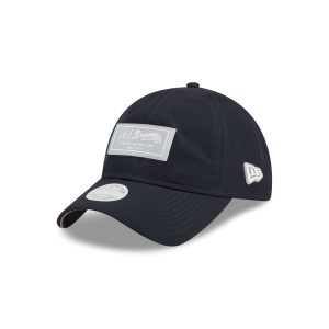 Labeled Women's 9TWENTY Adjustable