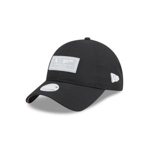 Labeled Women's 9TWENTY Adjustable