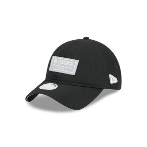 Labeled Women's 9TWENTY Adjustable