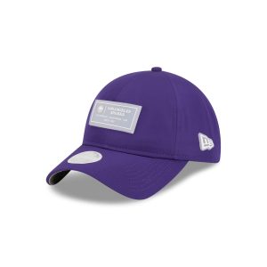 Labeled Women's 9TWENTY Adjustable