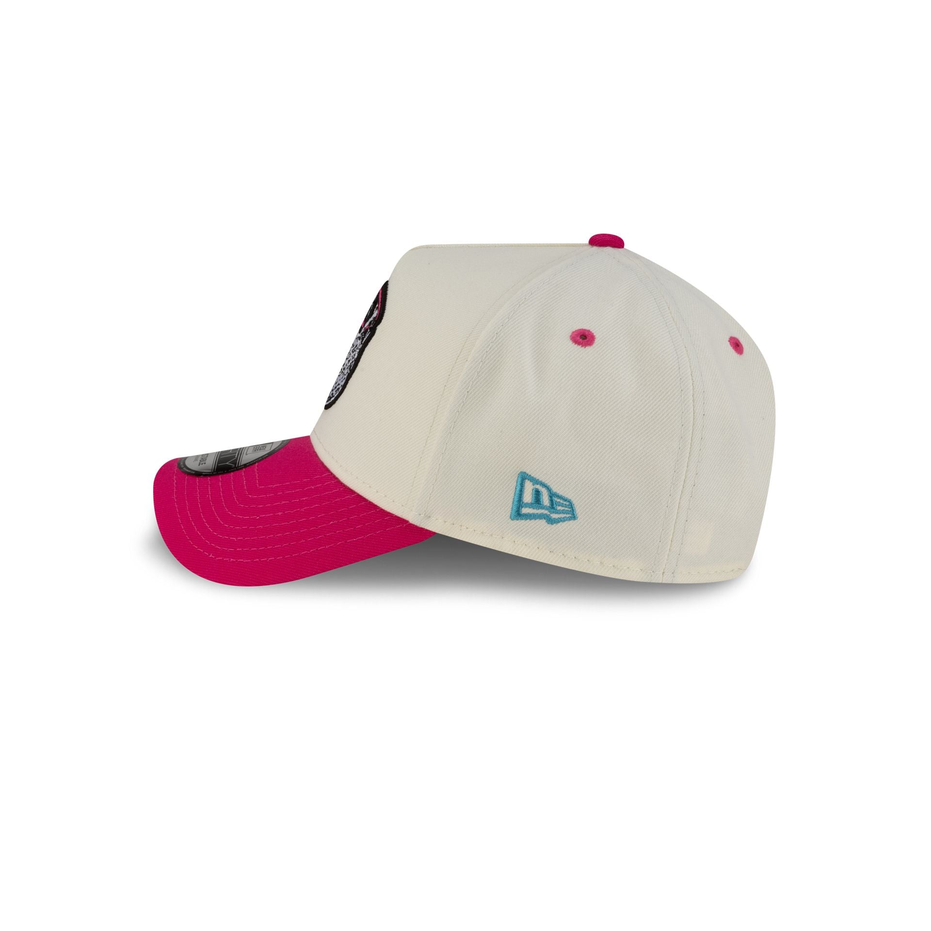 60851809_9FORTYAF_EASTSIDEGOLF32086_MIAHEA_CHW_LSIDE-1.jpg