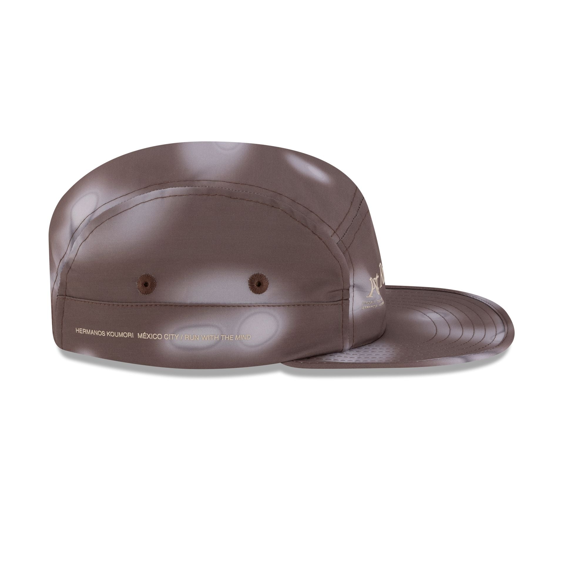 60851830_CAMPER_COLLAB_25_KOUMORI_BROWN_RSIDE-1.jpg