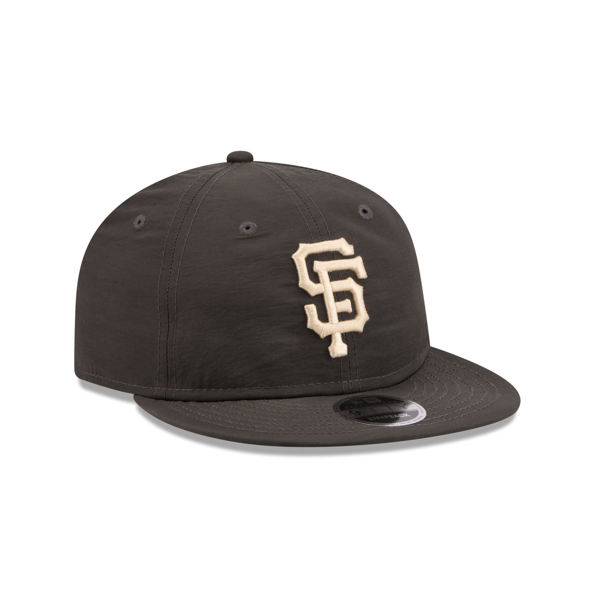 60856579_RC9FIFTY_NYLON9FIFTYRCPC32114_SAFGIA_3QR-1.jpg