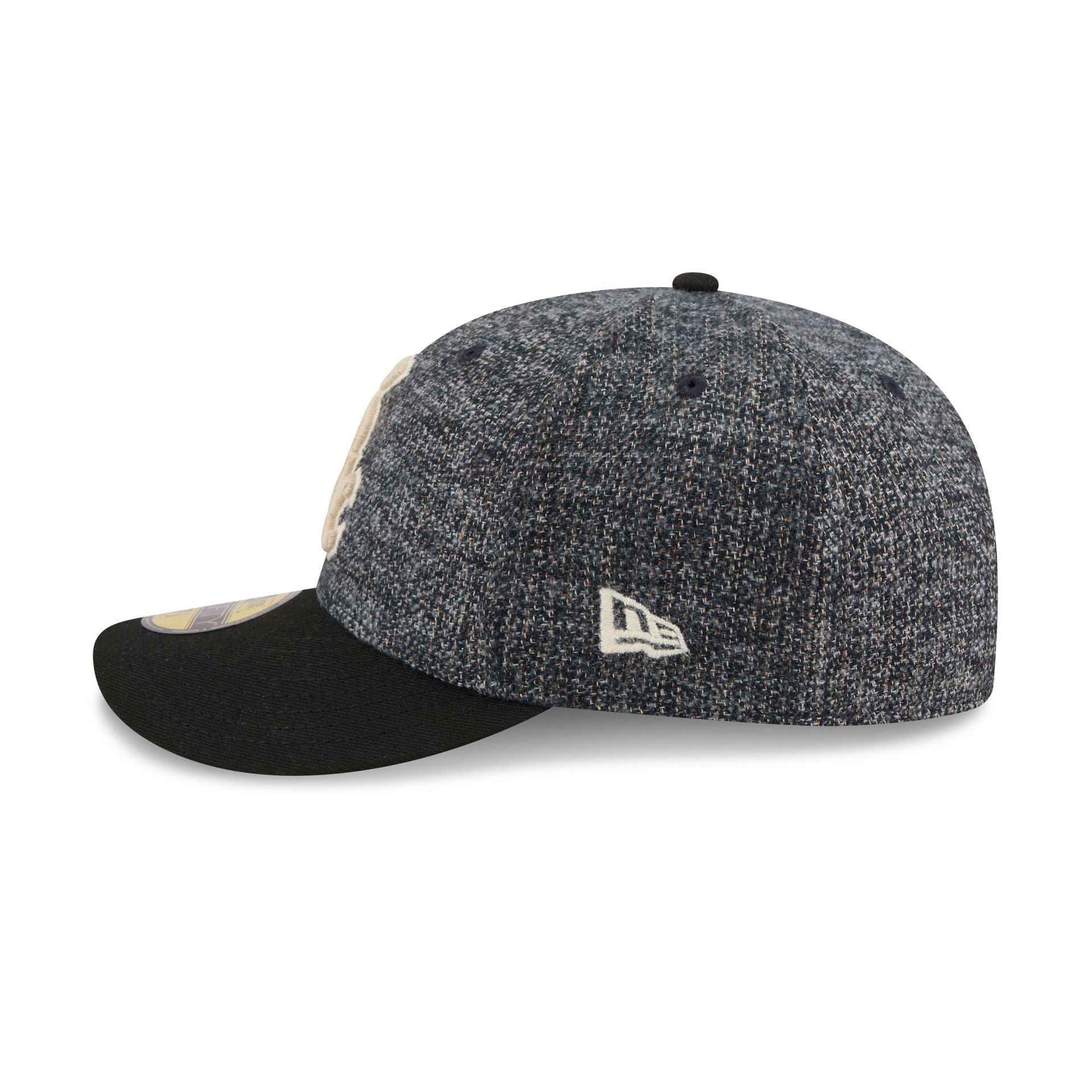 60856634_59FIFTY_TWEEDYCOTTON59FIFTYPC_CHIWHI__20LSIDE-1.jpg