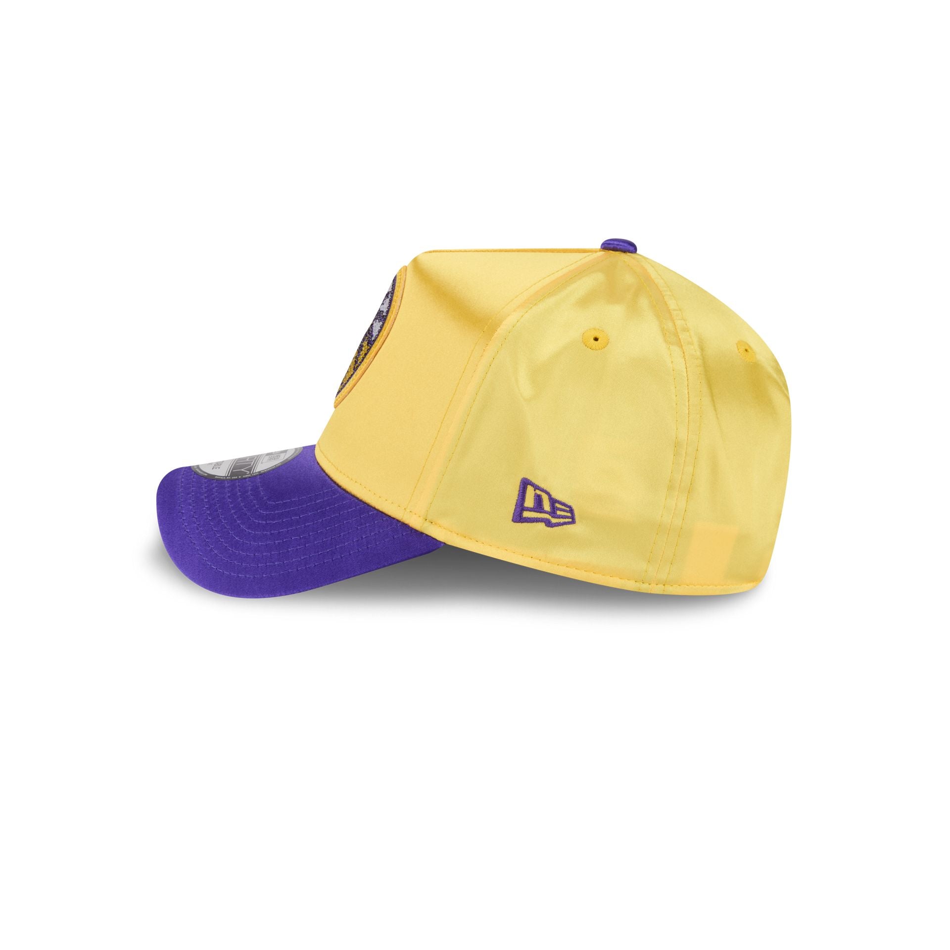 60858143_9FORTYAF_WNBA26DRAFT940AF_LOSSPA_OTC_LSIDE-1.jpg