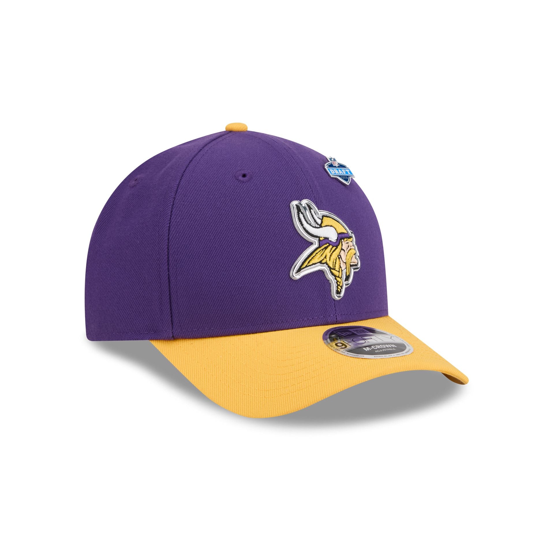 60860714_9FORTYMC_NFL26DRAFT9FORTYMC_MINVIK_OTC_3QR-1.jpg