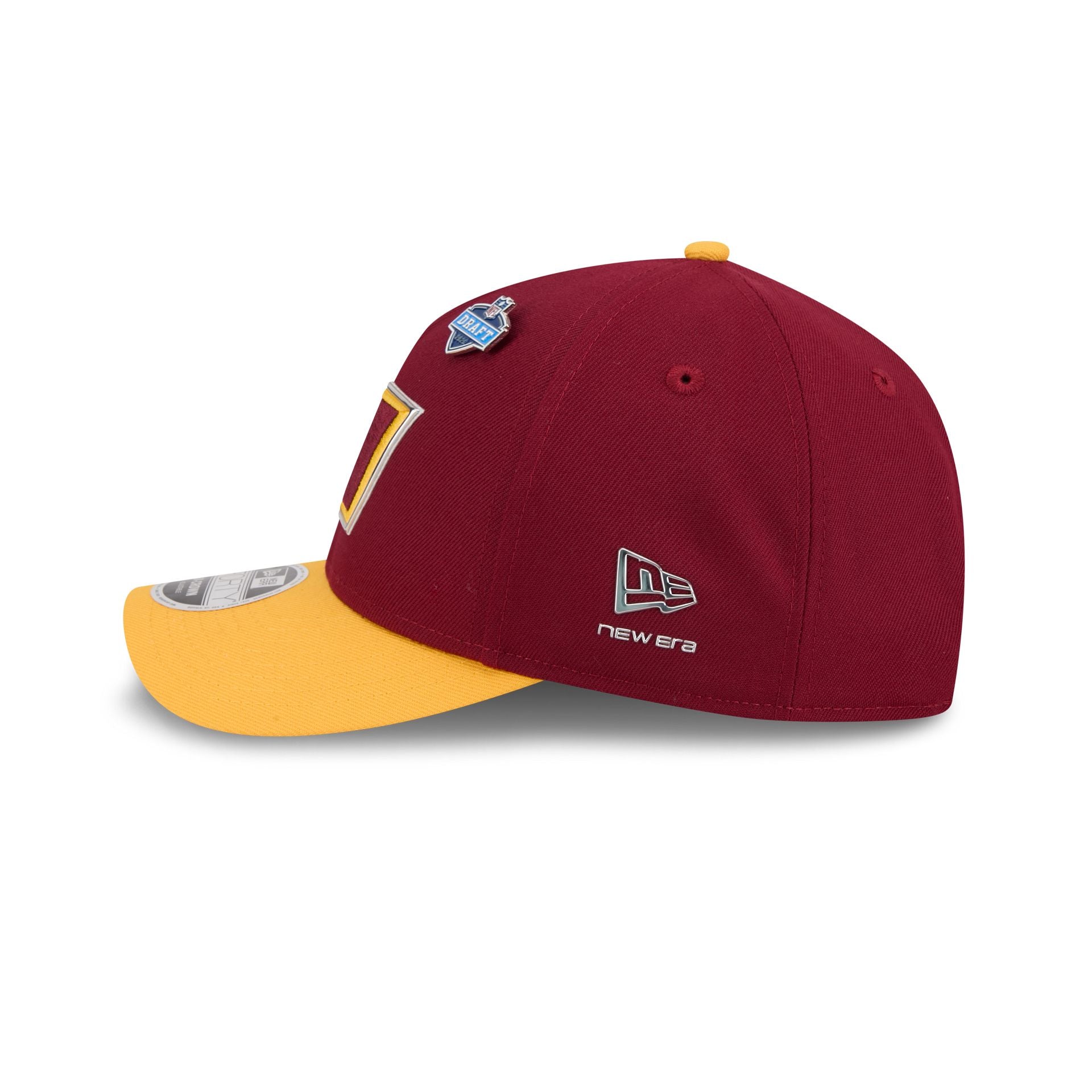 60860733_9FORTYMC_NFL26DRAFT9FORTYMC_WASCOM_OTC_LSIDE-1.jpg