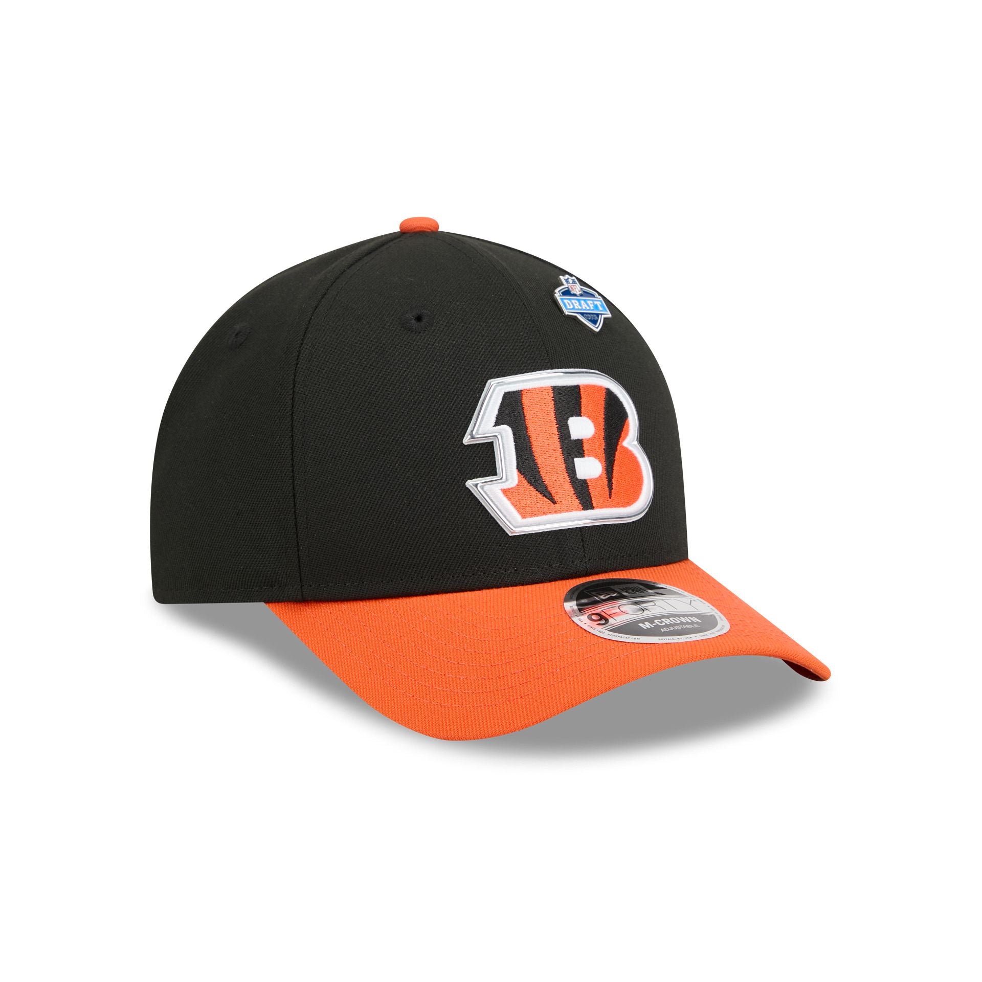 60860824_9FORTYMC_NFL26DRAFT9FORTYMC_CINBEN_OTC_3QR-1.jpg
