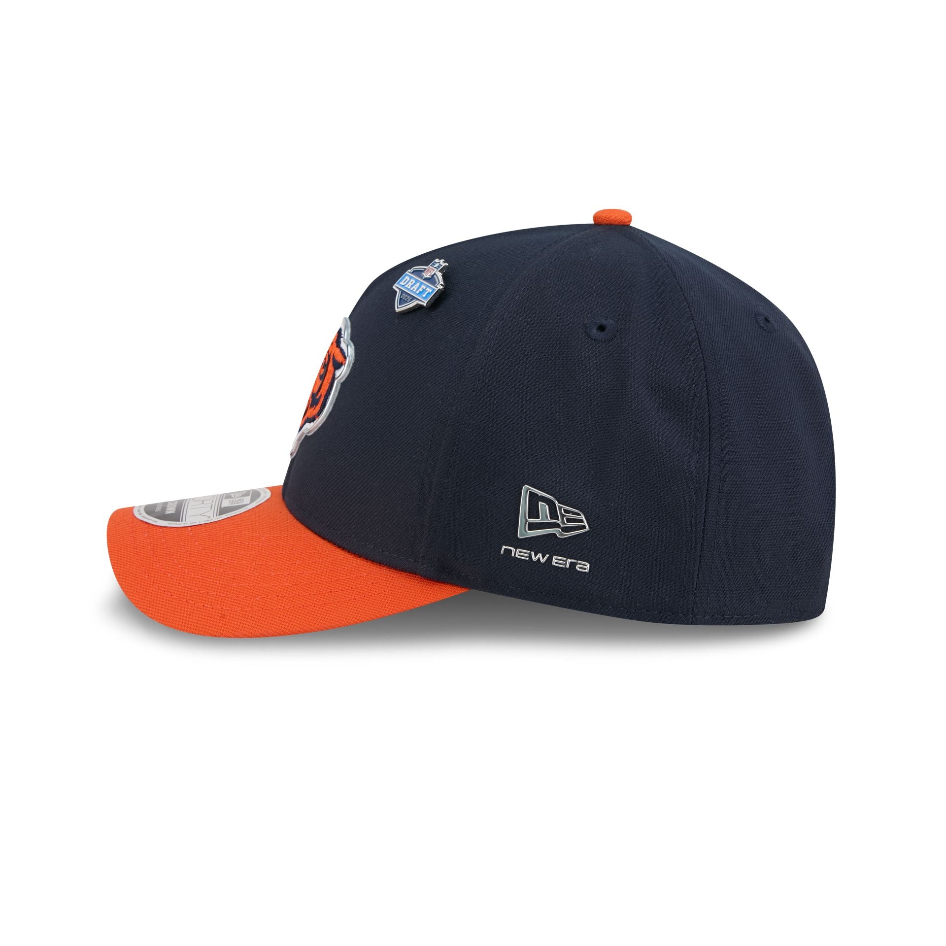 60860842_9FORTYMC_NFL26DRAFT9FORTYMC_CHIBEA_OTC_LSIDE-1.jpg