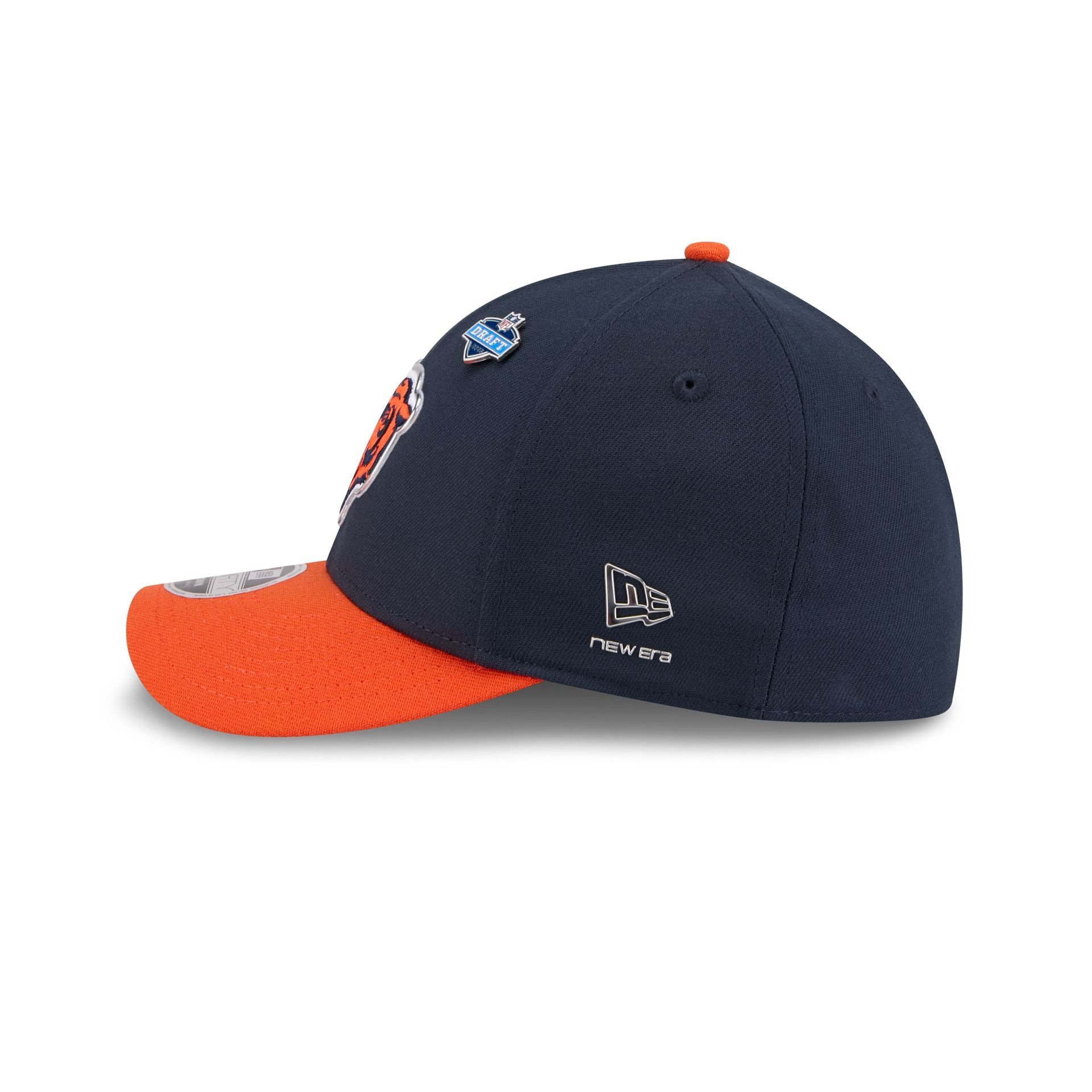 60860968_39THIRTYMC_NFL26DRAFT39THIRTYMC_CHIBEA_OTC_LSIDE-1.jpg