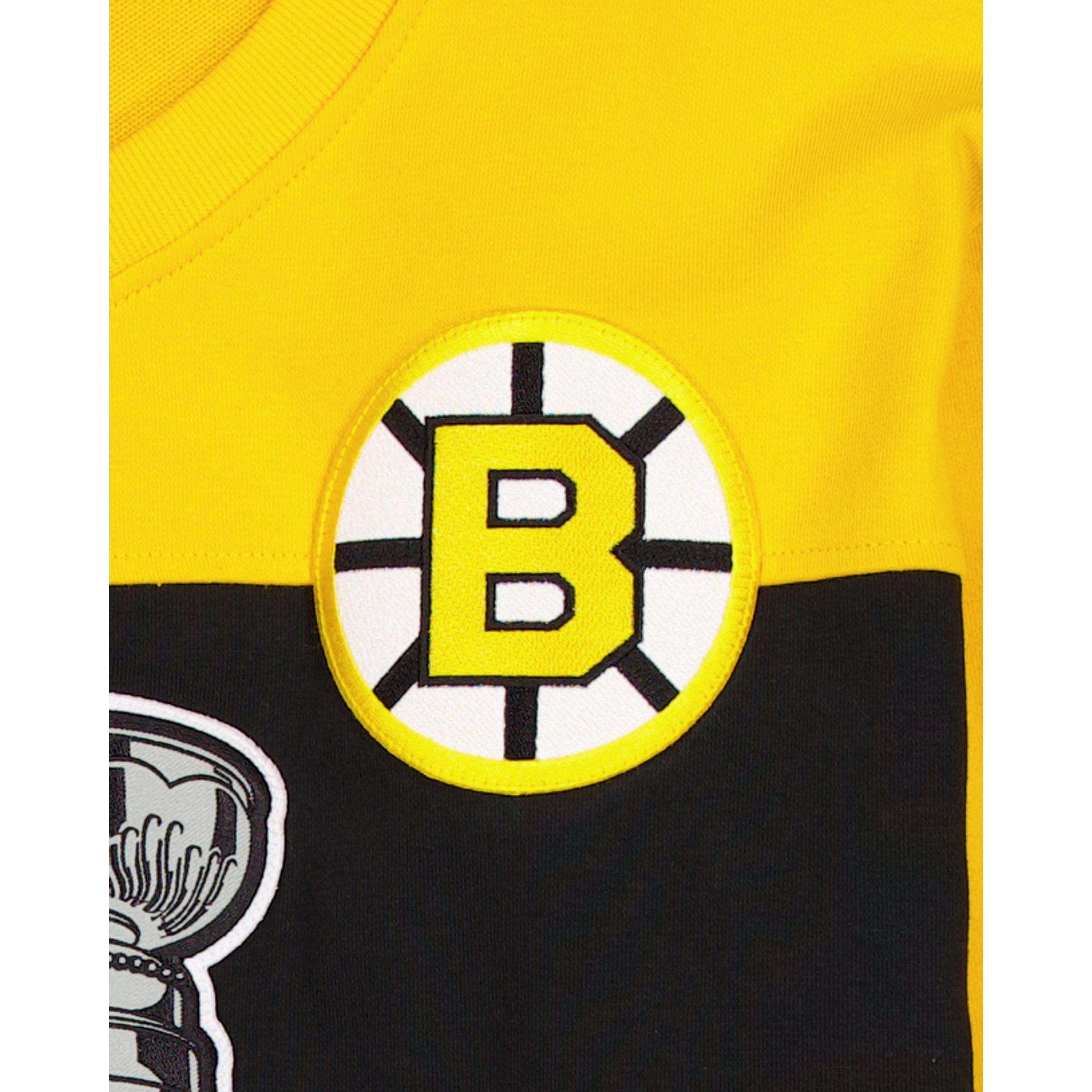 60861235_LS_TSHIRT_STAN_CUP_BOSBRU_BLACK_DETAIL1-1.jpg
