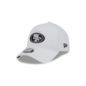 White 9FORTY APEX Snapback