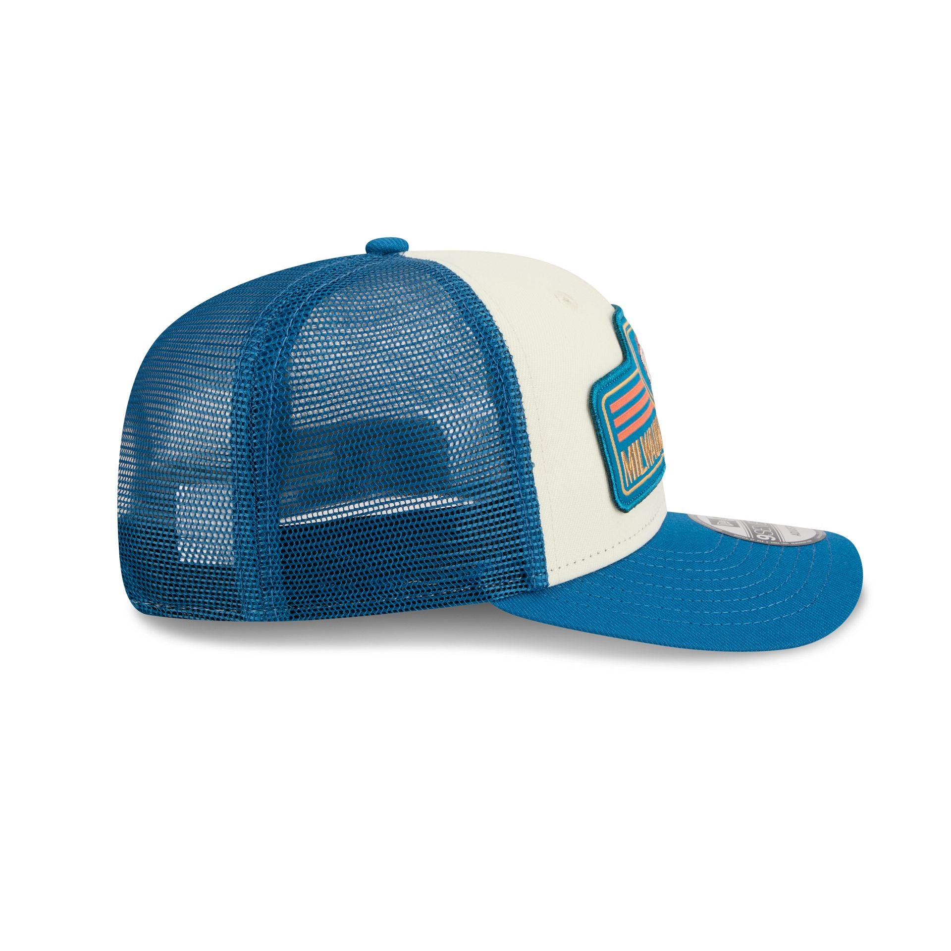 60867611_9SEVENTYTRUCKER_CITOTCNNECTMILBRE_MILBRE_OTC_RSIDE-1.jpg