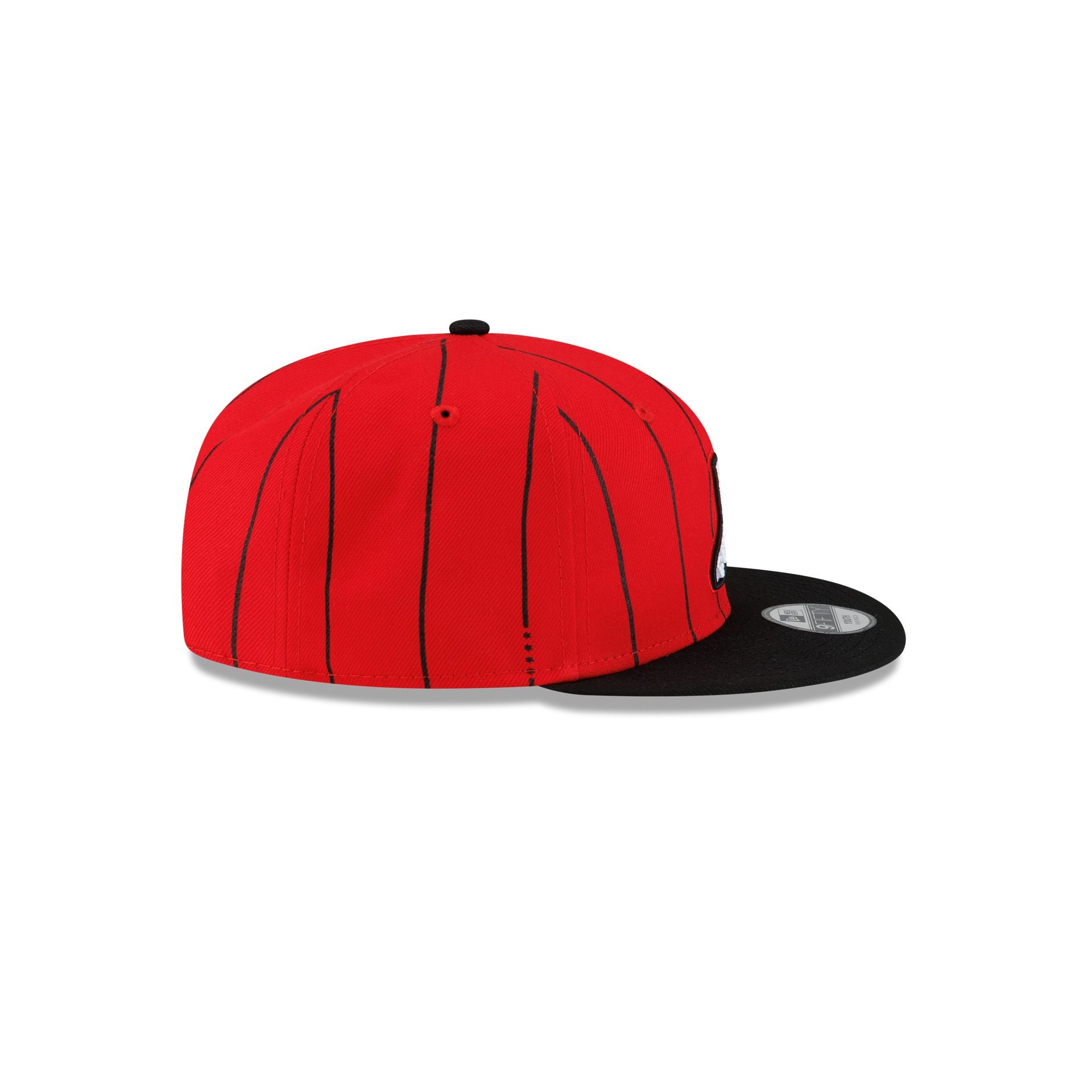 60867678_K9FIFTY_MLB26_CITYCONNECT_CHIWHICC25_RED_RSIDE-1.jpg