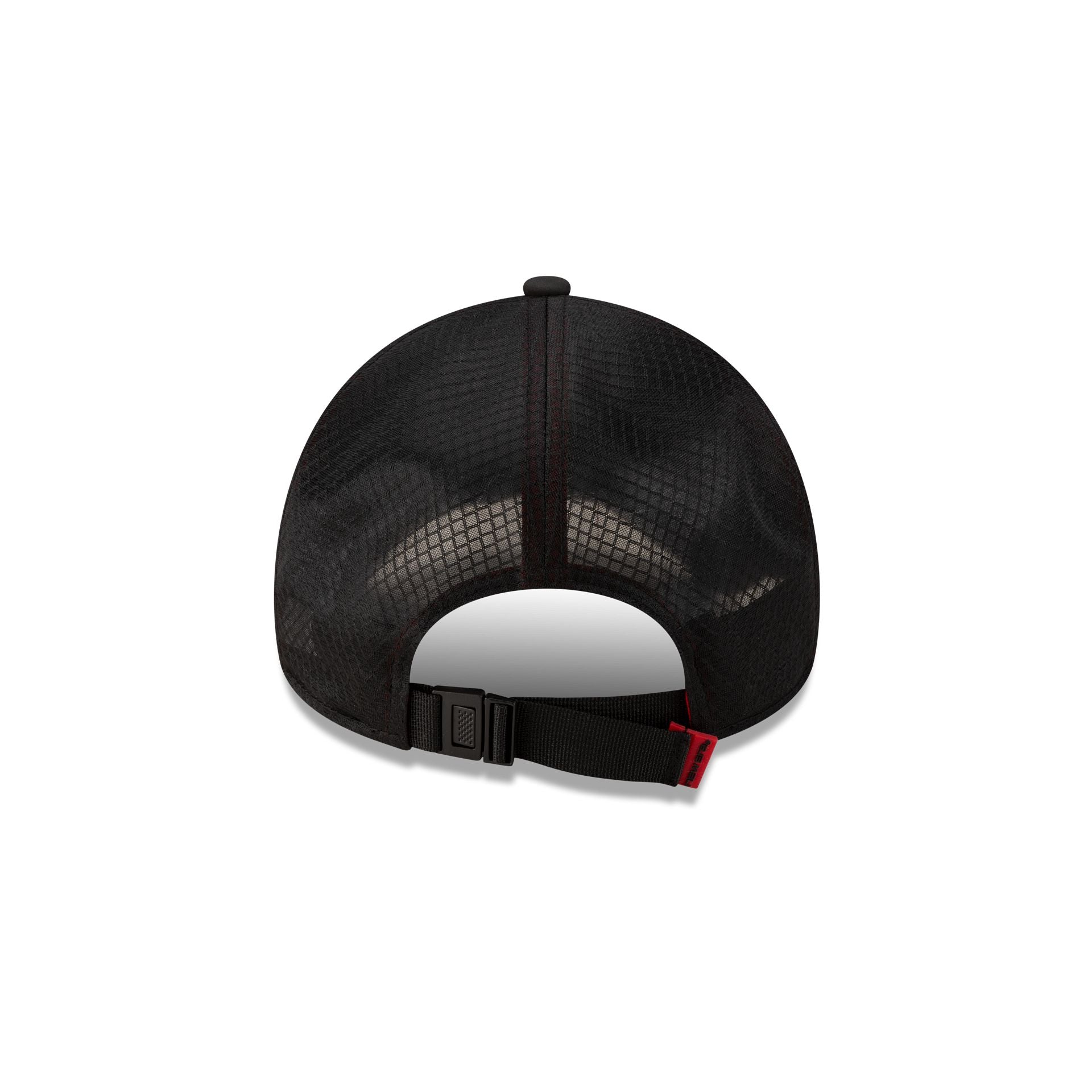 60868388_9FORTY_APEX_NEW_SILO_26_NEWERA_BLACK_WHITE_R-1.jpg