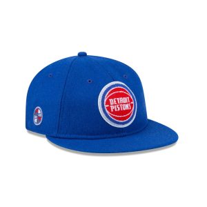 Chenille Woven Retro Crown 9FIFTY Adjustable