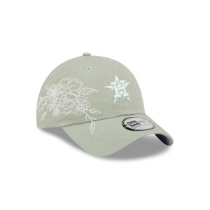 Stitched Flowers Casual Classic Adjustable