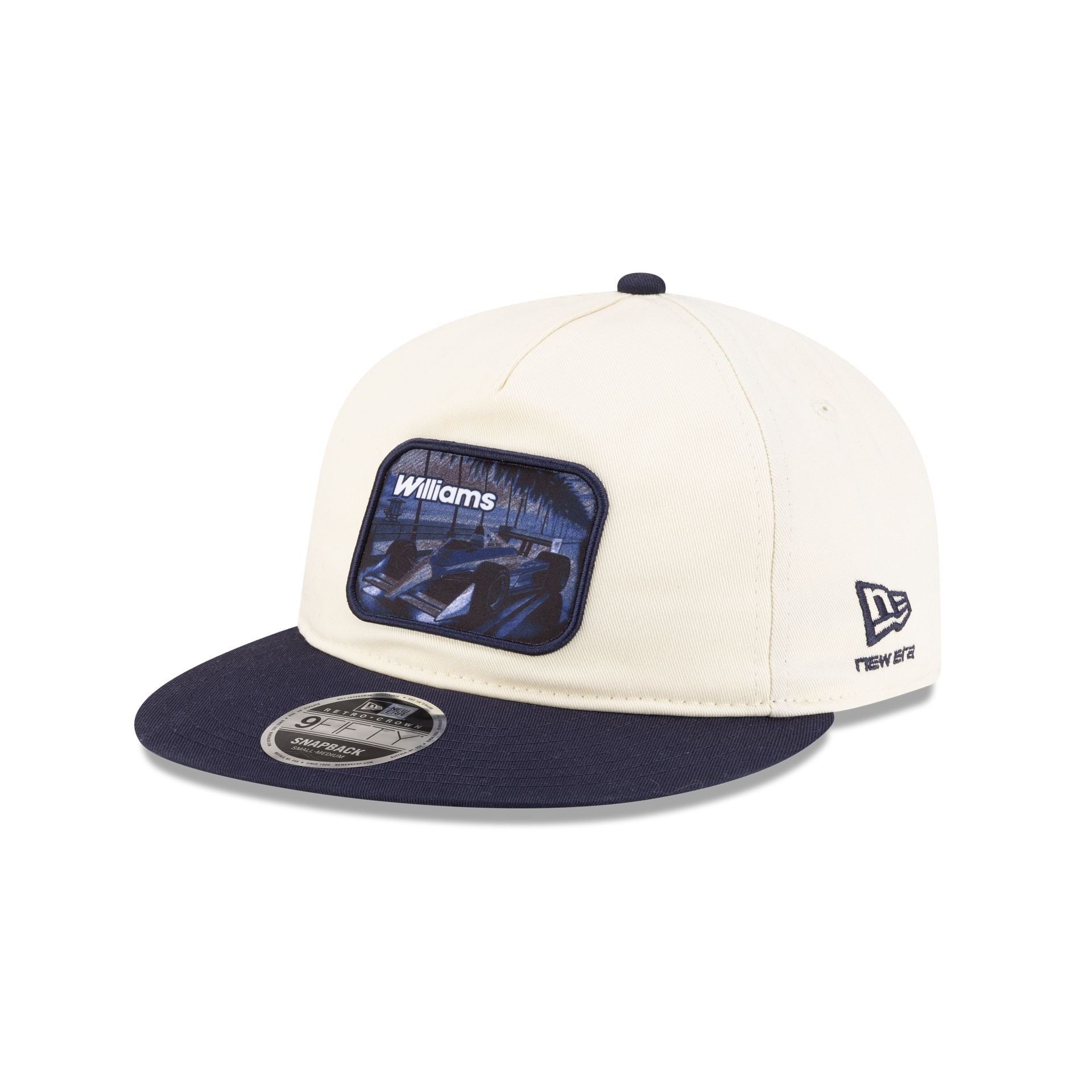 60945546_RETRO_20CROWN_209FIFTY_MOTORSPORT26_LIFESTYLE_WILRAC_WHITE_3QL-1.jpg