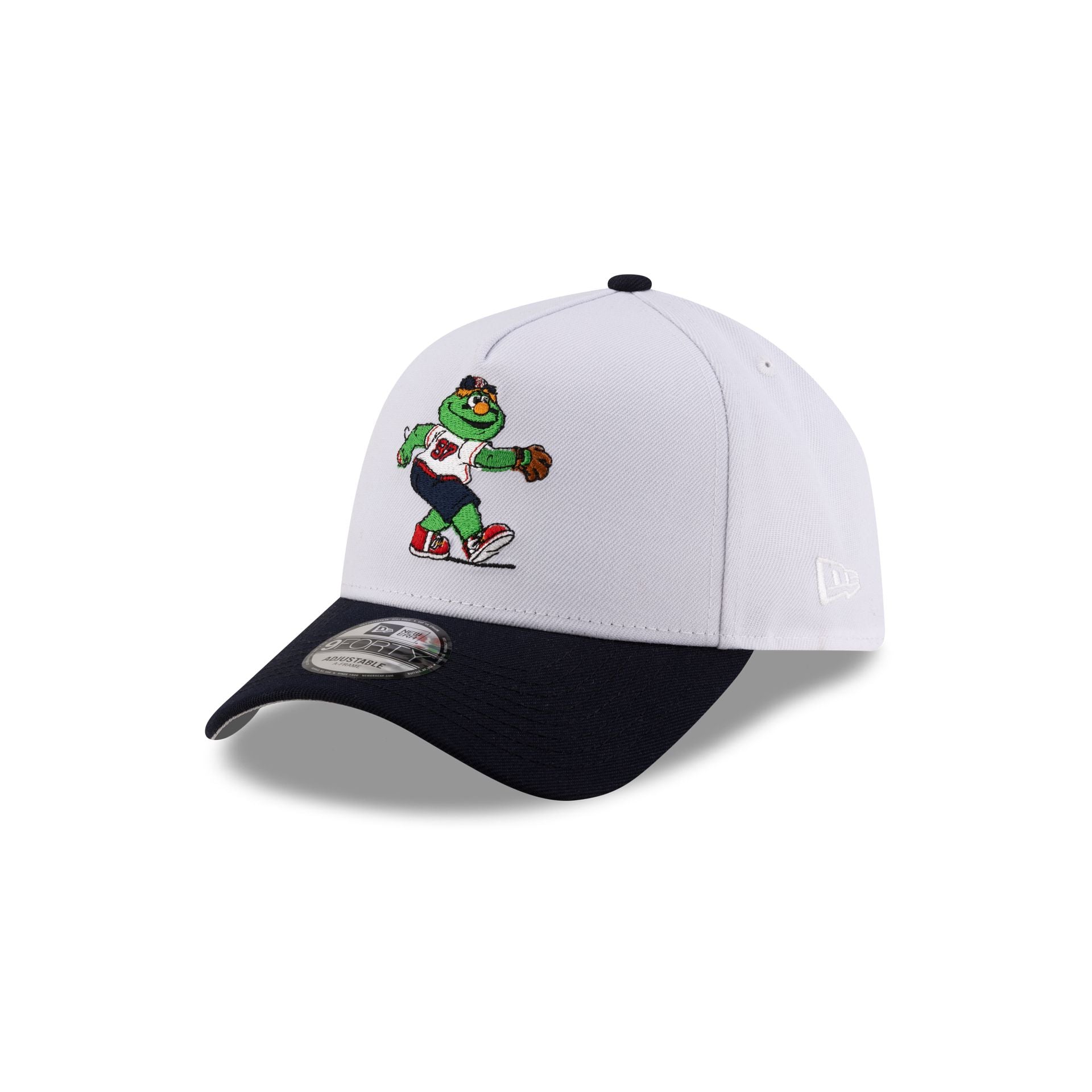 70931208_9FORTYAFRAME_MLBMASCOT_25_BOSSCACO_WHT_3QL-1.jpg