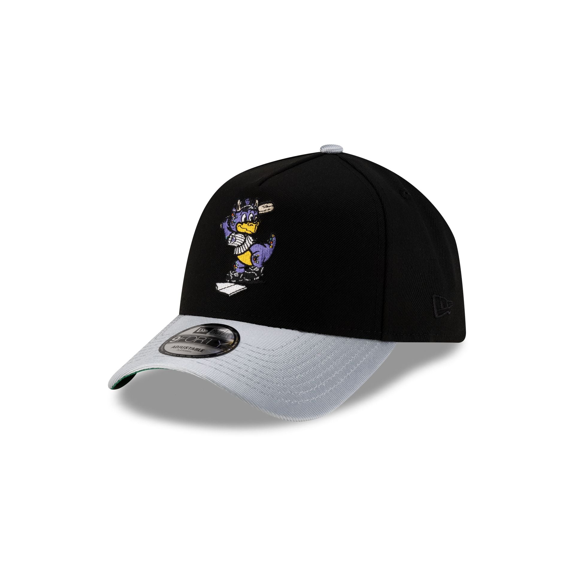 70931215_9FORTYAFRAME_MLBMASCOT_25_COLROCCO_BLK_3QL.jpg