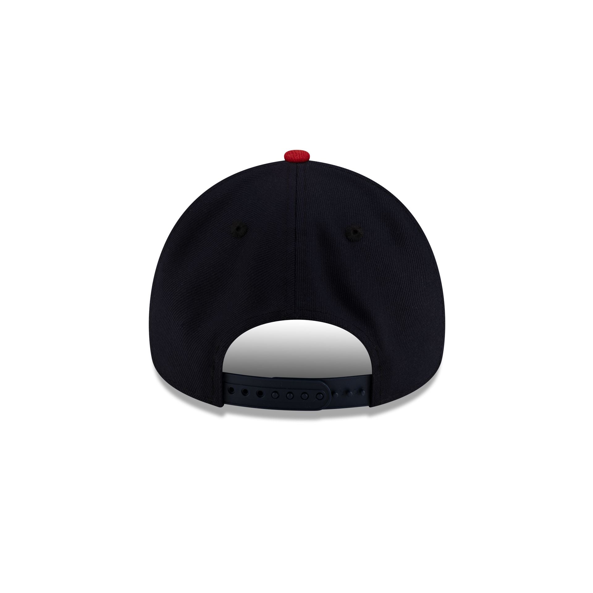 70931218_9FORTYAFRAME_MLBMASCOT_25_ATLBRA_NAV_R-1.jpg