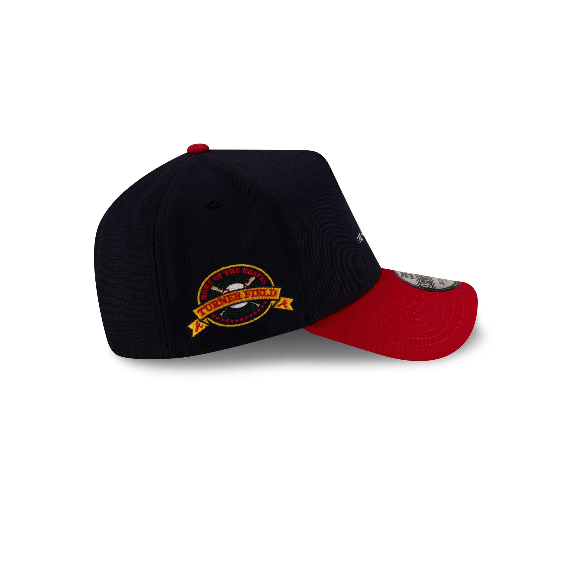 70931218_9FORTYAFRAME_MLBMASCOT_25_ATLBRA_NAV_RSIDE-1.jpg