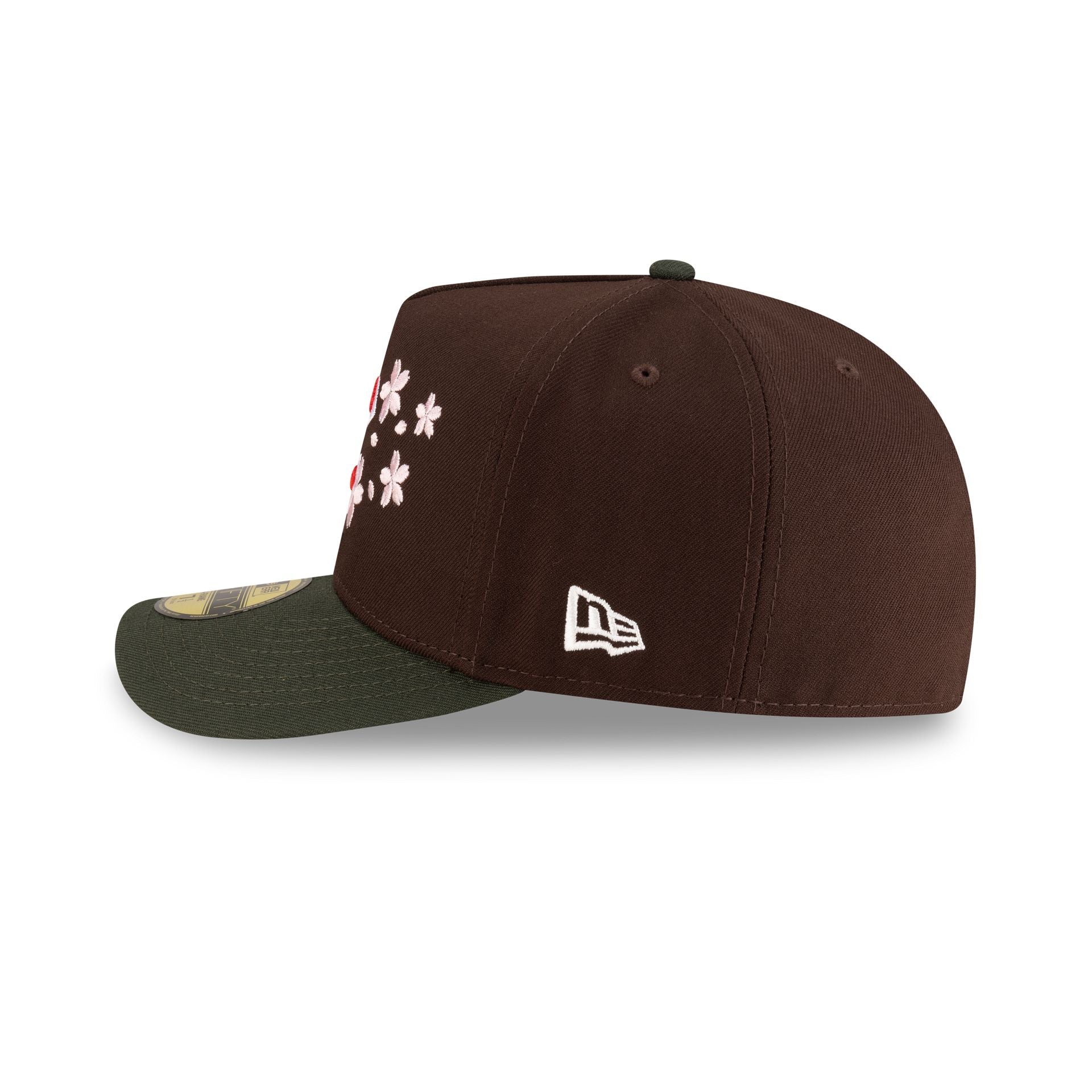 70959369_59FIFTYAF_JULYGCP25_CHERRY_BLOSSOM_CHICUBCO_BRN_LSIDE-1.jpg