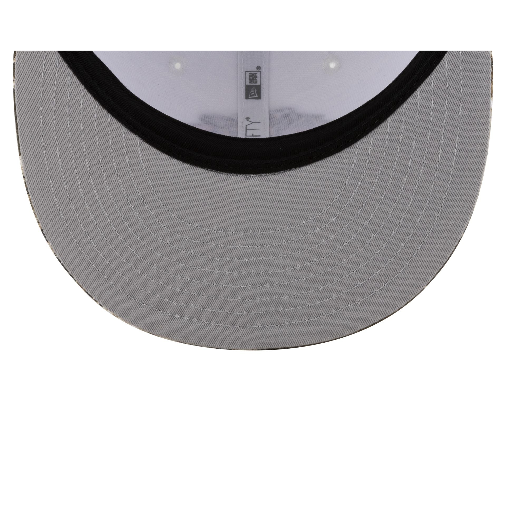 70979960_59FIFTY_REALTREE_CHIBLA_WHITE_UV-1.jpg